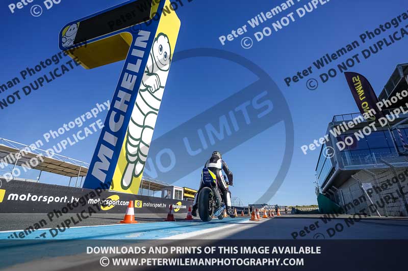 France;Le Mans;event digital images;motorbikes;no limits;peter wileman photography;trackday;trackday digital images